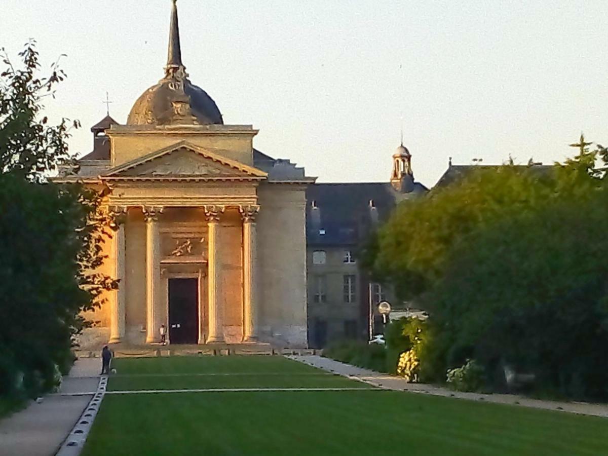 Between Historic Center And Quay, Ideal For Family Rouen Exterior photo